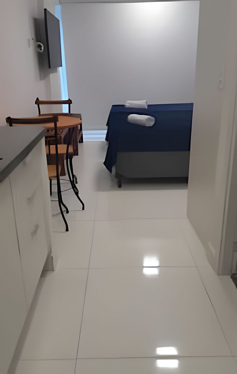 Studio para trabalho e estudo no Butantã