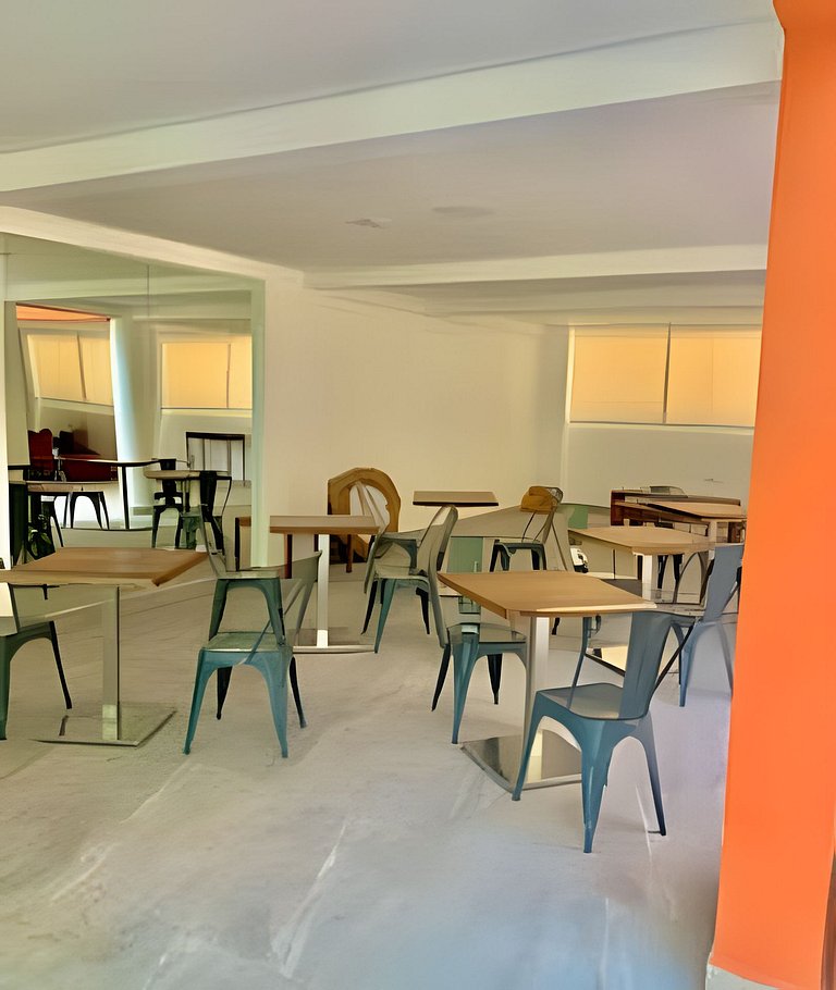 Studio para trabalho e estudo no Butantã